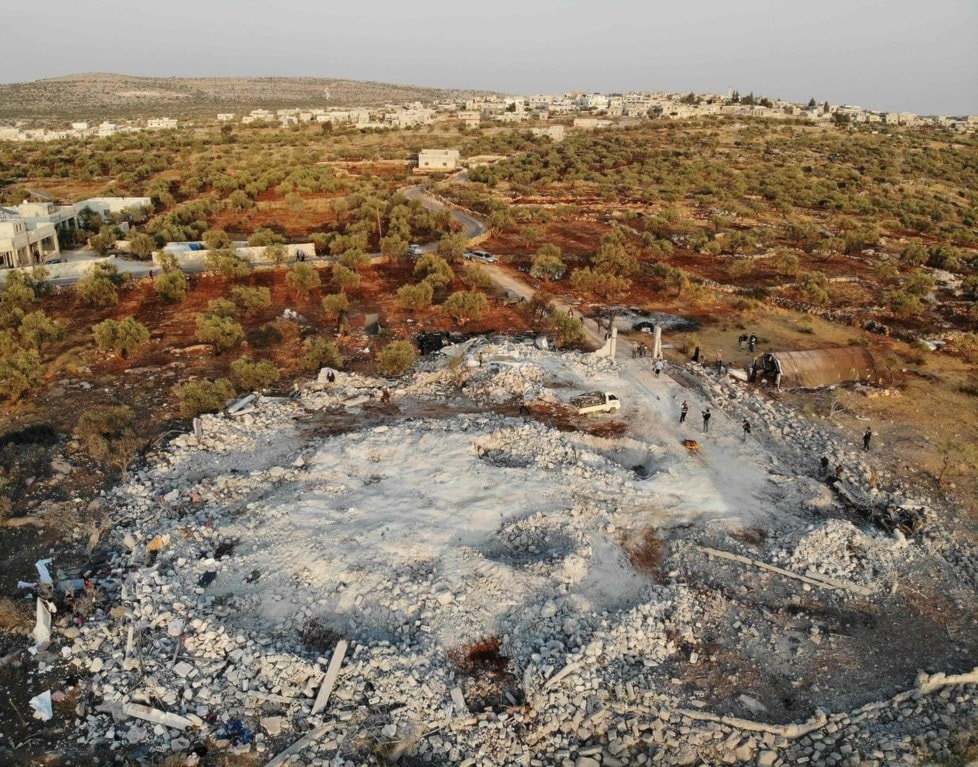 آخر منزل لأبي بكر البغدادي تحول إلى أنقاض، في بلدة باريشا في محافظة إدلب السورية آخر منزل لأبي بكر البغدادي تحول إلى أنقاض، في بلدة باريشا في محافظة إدلب السورية