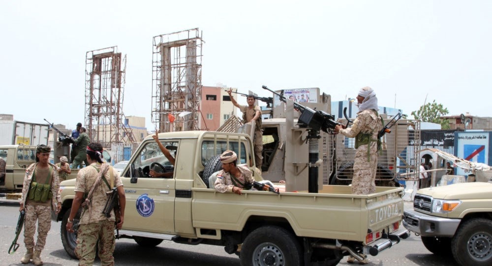 توقيع "اتفاق الرياض" الثلاثاء المقبل بحضور ولي العهد السعوي والرئيس اليمني توقيع "اتفاق الرياض" الثلاثاء المقبل بحضور ولي العهد السعوي والرئيس اليمني