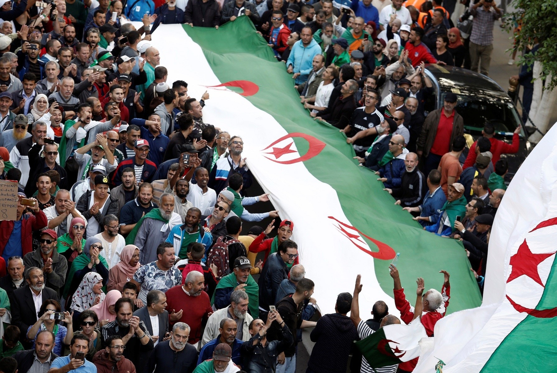 السلطة المستقلة للانتخابات في الجزائر: الحملة الانتخابية لم تسجل خروقات تذكر السلطة المستقلة للانتخابات في الجزائر: الحملة الانتخابية لم تسجل خروقات تذكر