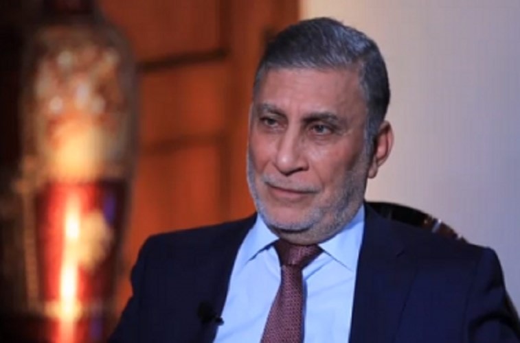 مصدر أمني للميادين: دولة خليجية تحتجز السياسي العراقي عزت الشابندر في مطارها مصدر أمني للميادين: دولة خليجية تحتجز السياسي العراقي عزت الشابندر في مطارها