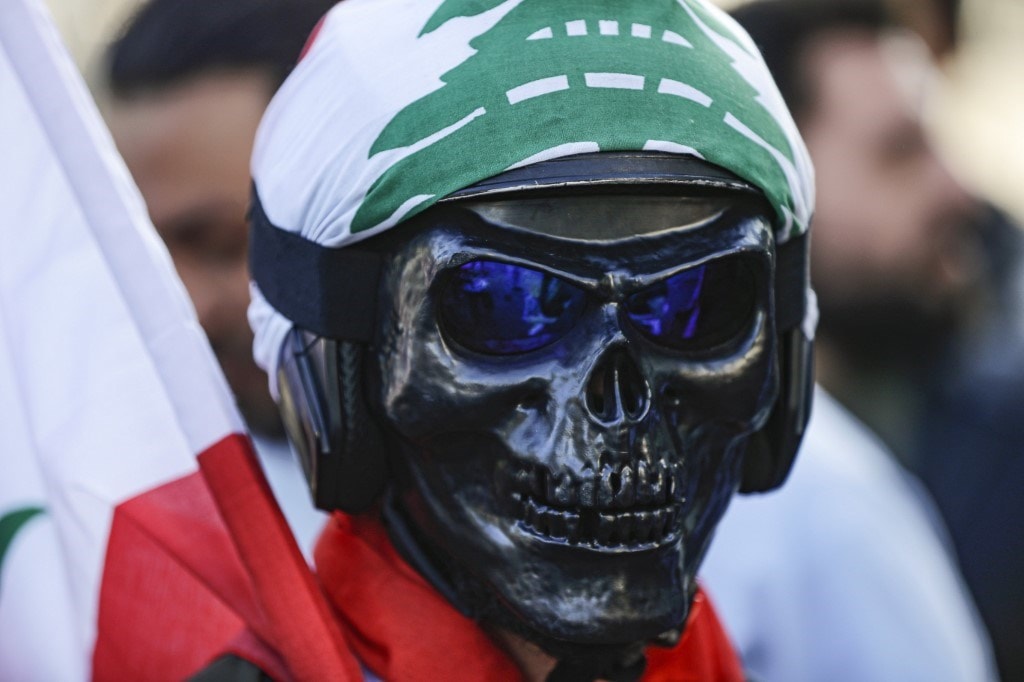 لماذا يعتبر اللبنانيون فيلتمان "سفير الفتنة في لبنان"؟ (أ ف ب). لماذا يعتبر اللبنانيون فيلتمان "سفير الفتنة في لبنان"؟ (أ ف ب).