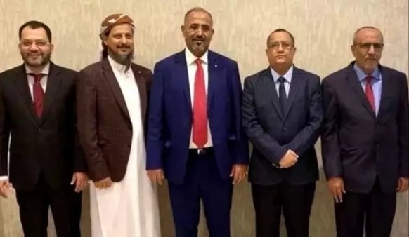 الميادين تحصل على الصيغة النهائية لاتفاق الرياض بين حكومة هادي والمجلس الانتقالي الجنوبي الميادين تحصل على الصيغة النهائية لاتفاق الرياض بين حكومة هادي والمجلس الانتقالي الجنوبي