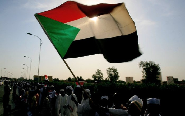 لأول مرة السودان يطلق قمراً صناعياً لأول مرة السودان يطلق قمراً صناعياً