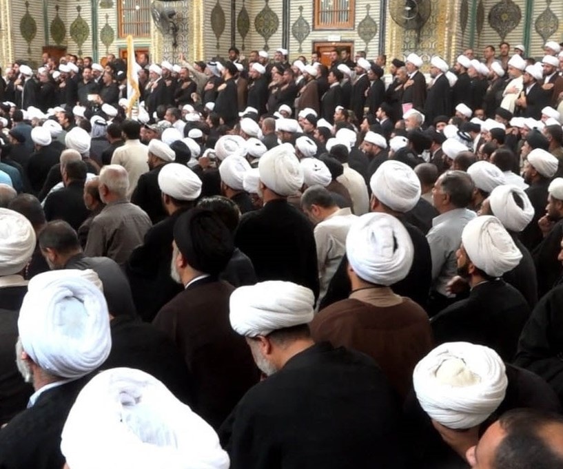 قامت المرجعية الدينية الشيعية بدور جوهري في الشؤون السياسية والاجتماعية للمسلمين الشيعة منذ عام 941 للميلاد قامت المرجعية الدينية الشيعية بدور جوهري في الشؤون السياسية والاجتماعية للمسلمين الشيعة منذ عام 941 للميلاد