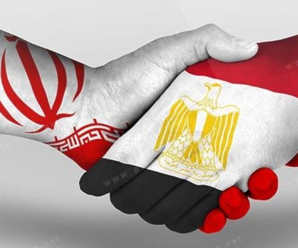 مرّت العلاقات المصرية الإيرانية في العصر الحديث بمنحنيات تاريخية مرّت العلاقات المصرية الإيرانية في العصر الحديث بمنحنيات تاريخية