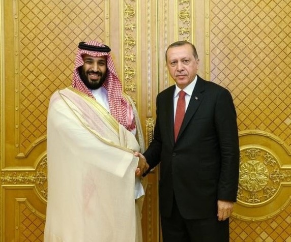 أردوغان وبن سلمان.. سلام للصورة ونزاع خلف الباب أردوغان وبن سلمان.. سلام للصورة ونزاع خلف الباب