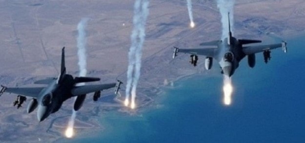 الغارة الجوية للتحالف الأميركي أدت إلى تدمير المربض وجرح جنديين سوريين الغارة الجوية للتحالف الأميركي أدت إلى تدمير المربض وجرح جنديين سوريين