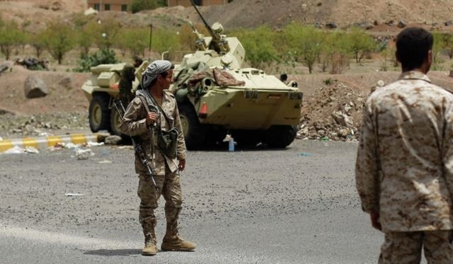 أكثر من 60 قتيلاً وجريحاً من قوات هادي والسعودية في عسير بالسعودية أكثر من 60 قتيلاً وجريحاً من قوات هادي والسعودية في عسير بالسعودية