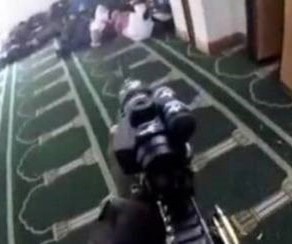 جريمة قتلت 49 مؤمناً مسلماً وشرَّدت وستشتّت وعشرات آلاف أو أكثر ذهنياً جريمة قتلت 49 مؤمناً مسلماً وشرَّدت وستشتّت وعشرات آلاف أو أكثر ذهنياً