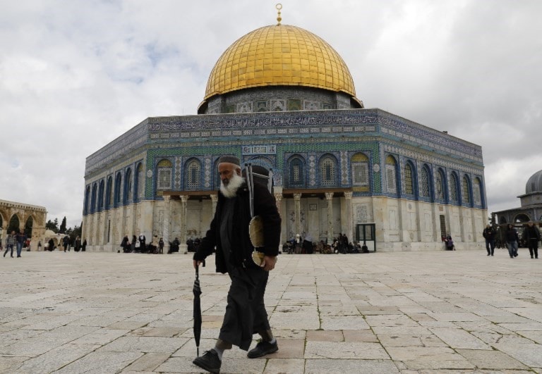 تقرير لينك يشير إلى أن الفلسطينين الذين يعيشون تحت الاحتلال في أراضي 67 أصبحوا بلا أمل وحالة حقوق الانسان تتدهور تباعاً (أ ف ب) تقرير لينك يشير إلى أن الفلسطينين الذين يعيشون تحت الاحتلال في أراضي 67 أصبحوا بلا أمل وحالة حقوق الانسان تتدهور تباعاً (أ ف ب)