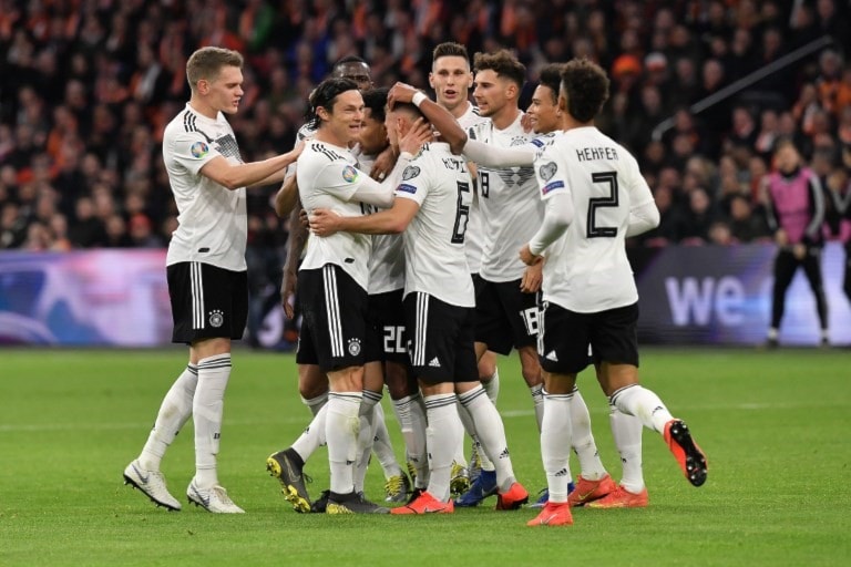 فاز منتخب ألمانيا بنتيجة 3-2 (أ ف ب) فاز منتخب ألمانيا بنتيجة 3-2 (أ ف ب)