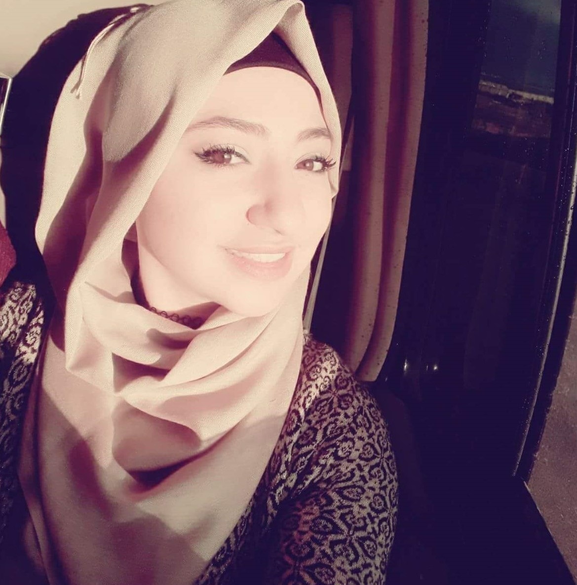 فريال حنوف فريال حنوف