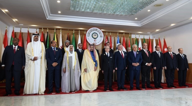 الصورة من القمة العربية في تونس (أ ف ب) الصورة من القمة العربية في تونس (أ ف ب)