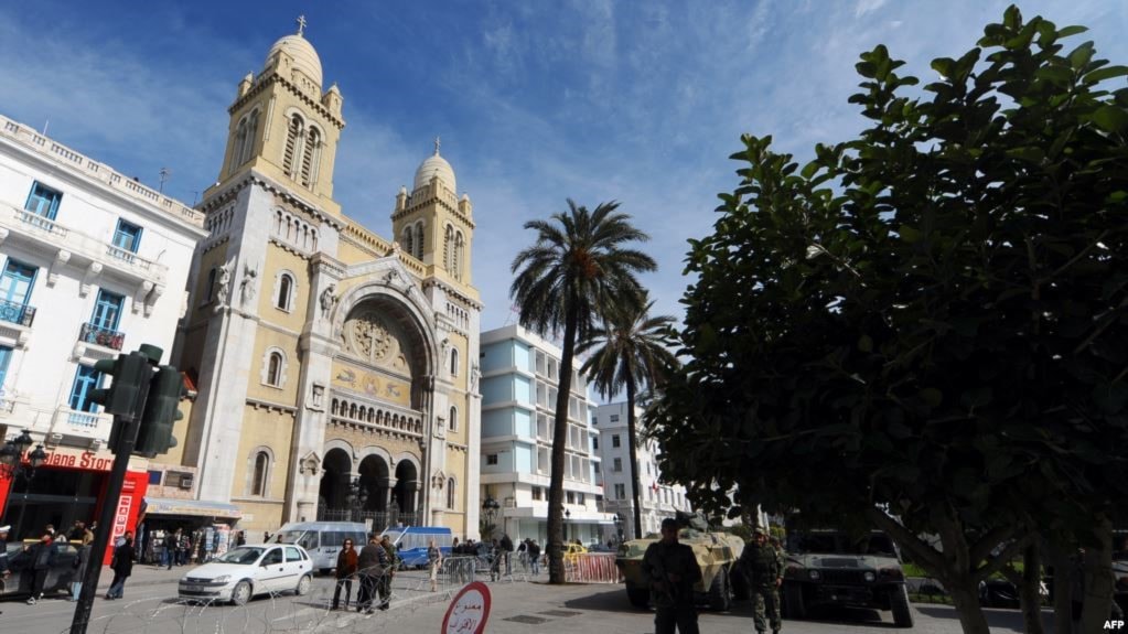 فرنسا والولايات المتحدة التنافُس على المنطقة المغاربية فرنسا والولايات المتحدة التنافُس على المنطقة المغاربية