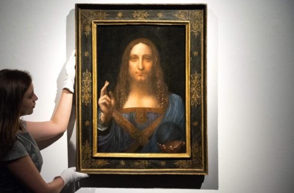 لوحة "سالفاتور موندي" المنسوبة للفنان الإيطالي الشهير ليوناردو دافينشي لوحة "سالفاتور موندي" المنسوبة للفنان الإيطالي الشهير ليوناردو دافينشي