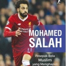 بـ «الإندونيسية» و«التركية» و«الإنكليزية».. كيف حاول كُتّاب العالم رصد مسيرة «مو صلاح» بـ «الإندونيسية» و«التركية» و«الإنكليزية».. كيف حاول كُتّاب العالم رصد مسيرة «مو صلاح»