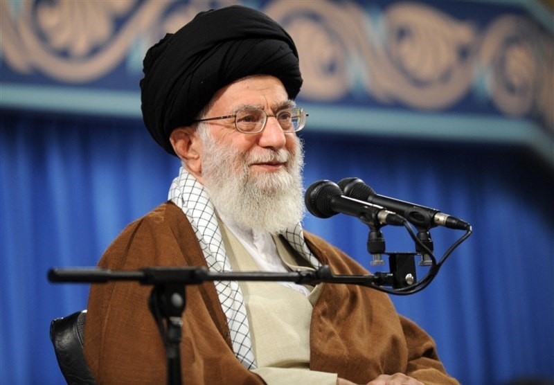 السيد خامنئي: الجيش الإيراني اليوم أكثر تديناً وفعالية من أي وقت مضى السيد خامنئي: الجيش الإيراني اليوم أكثر تديناً وفعالية من أي وقت مضى