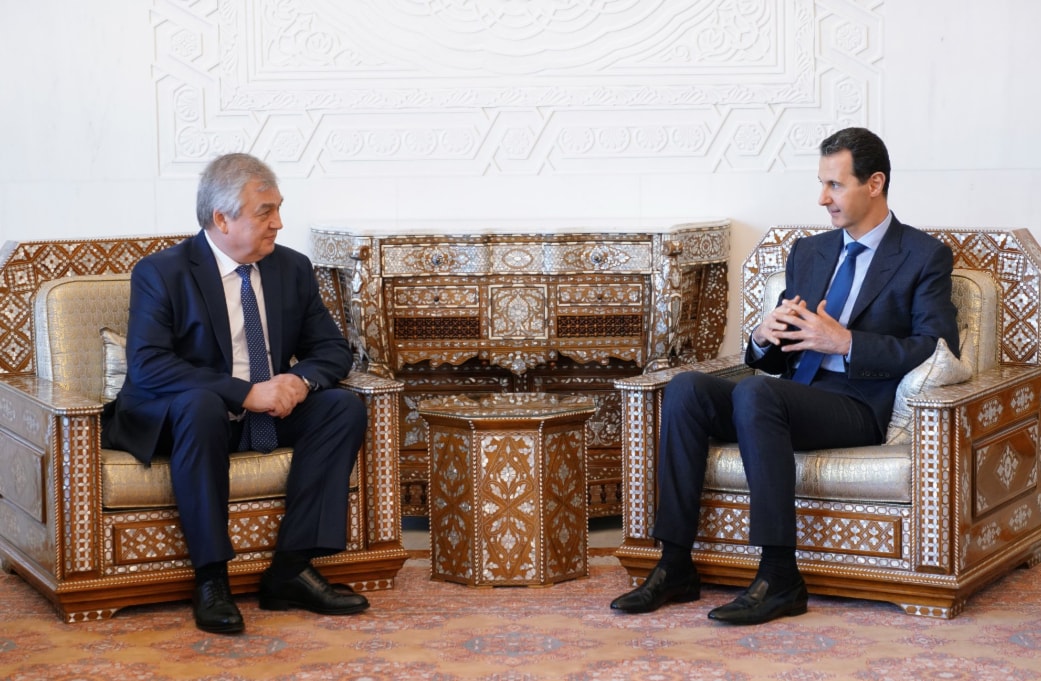 الأسد يشدد على ضرورة العمل للتغلب على العوائق التي تحول دون تنفيذ اتفاق إدلب الأسد يشدد على ضرورة العمل للتغلب على العوائق التي تحول دون تنفيذ اتفاق إدلب