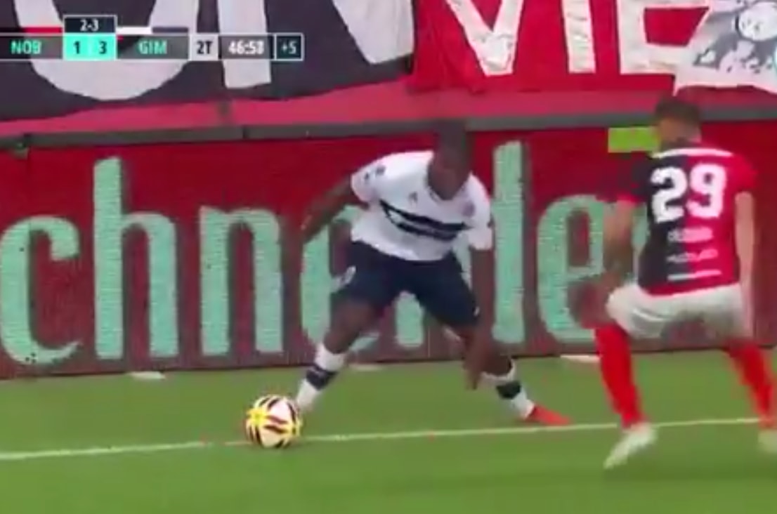 مهارة لا تصدَّق للاعب الفنزويلي يان هورتادو مهارة لا تصدَّق للاعب الفنزويلي يان هورتادو