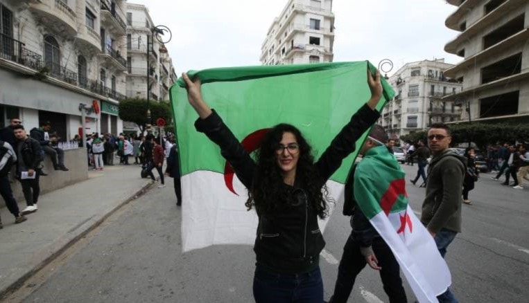 الجزائر: العالية العاتية الجزائر: العالية العاتية
