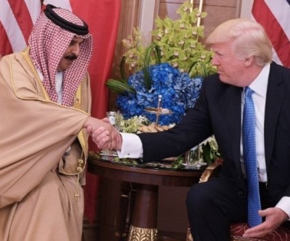 تصفية القضية مقابل الوعد بالطعام في "ورشة المنامة" تصفية القضية مقابل الوعد بالطعام في "ورشة المنامة"