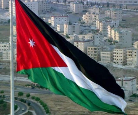 ما حدث مؤخراً من إعادة ترتيب البيت المَلَكي ( الديوان ) يؤشّر إلى الكثير من الأمور التي شكّلت ولا زالت حالة من عدم الرضا لدى الشارع الأردني ما حدث مؤخراً من إعادة ترتيب البيت المَلَكي ( الديوان ) يؤشّر إلى الكثير من الأمور التي شكّلت ولا زالت حالة من عدم الرضا لدى الشارع الأردني