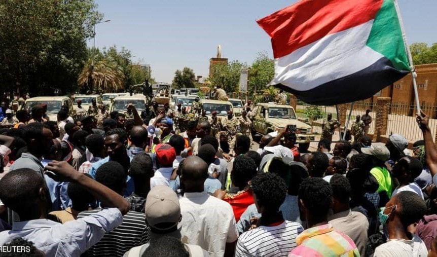 تجمع المهنيين السودانيين يعلن استمرار الاعتصام خلال شهر رمضان المبارك حتى تحقيق مطالب قوى الحرية والتغيير تجمع المهنيين السودانيين يعلن استمرار الاعتصام خلال شهر رمضان المبارك حتى تحقيق مطالب قوى الحرية والتغيير