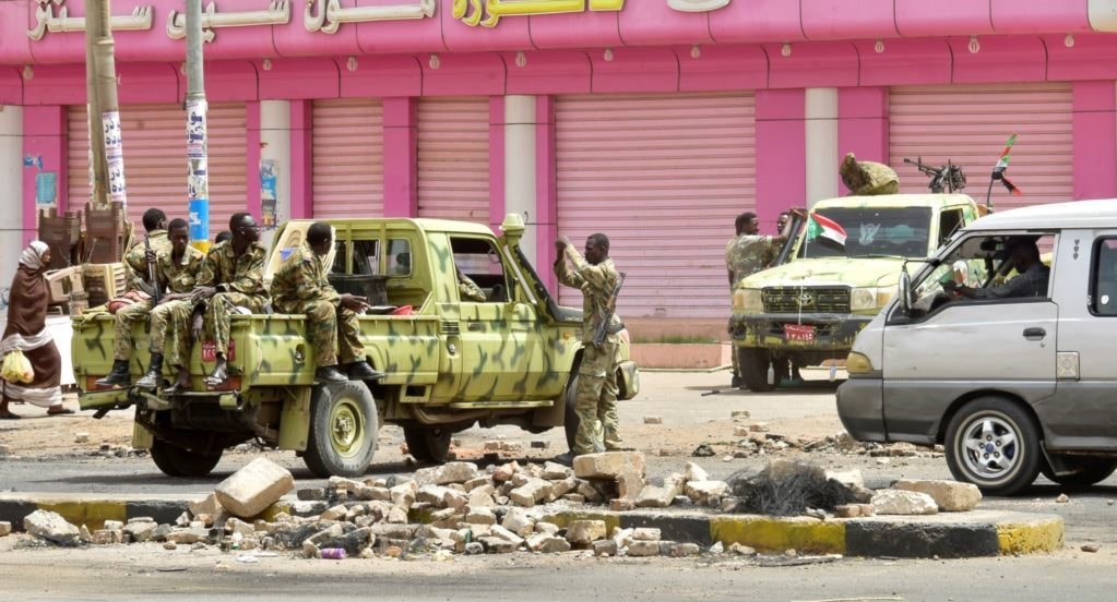 استمرار العصيان المدني في السودان حتى إسقاط المجلس العسكري استمرار العصيان المدني في السودان حتى إسقاط المجلس العسكري