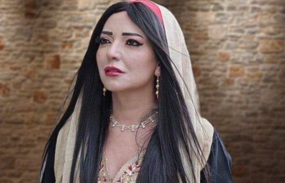 "أمل عرفة"إنسحبت بعد "إحتكاك" "أمل عرفة"إنسحبت بعد "إحتكاك"