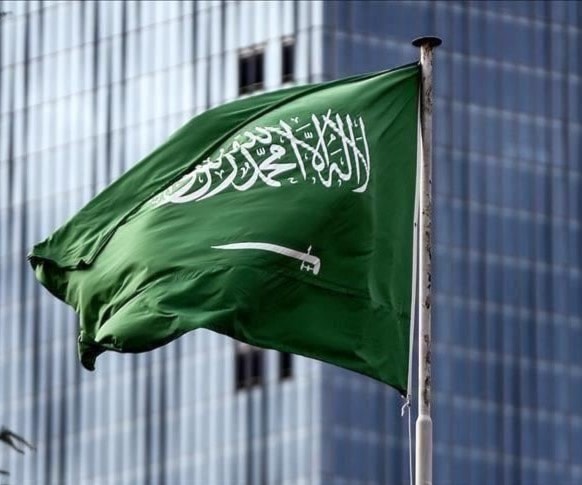 السعودية تطلب النجدة بسبب صاروخ "كروز" اليمني السعودية تطلب النجدة بسبب صاروخ "كروز" اليمني