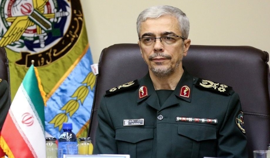 باقري: القوات المسلحة الإيرانية توفر الأمن للخليج الفارسي ومضيق هرمز من خلال إشرافها عليهما باقري: القوات المسلحة الإيرانية توفر الأمن للخليج الفارسي ومضيق هرمز من خلال إشرافها عليهما