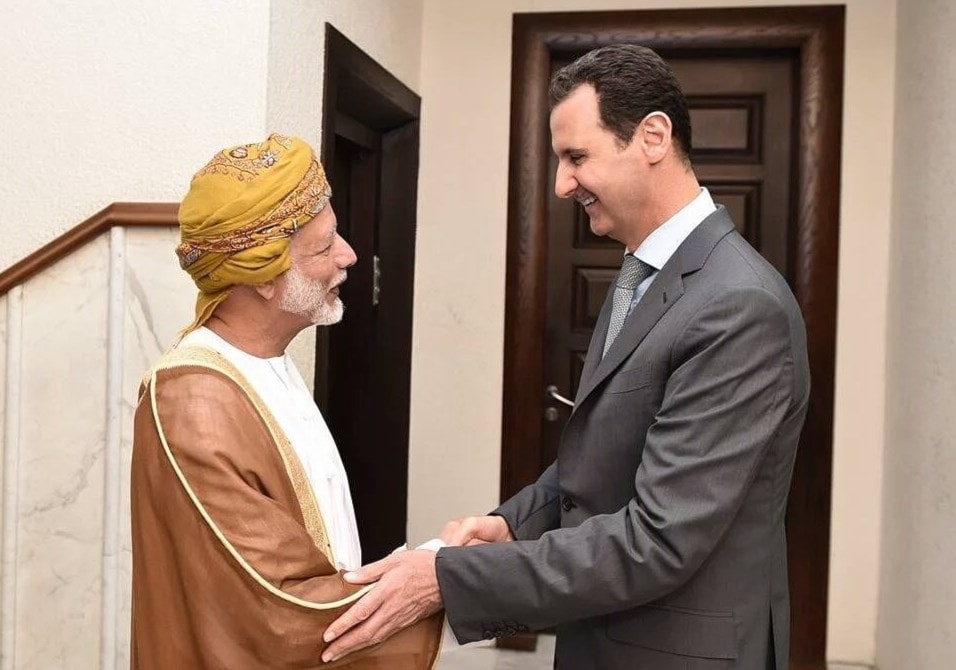 بن علوي في دمشق: التحرّك العُماني.. كلمة السرّ للحل؟! بن علوي في دمشق: التحرّك العُماني.. كلمة السرّ للحل؟!
