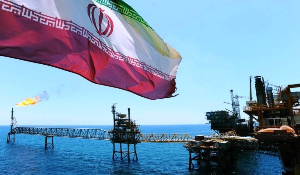 احتجاز ناقلة النفط الإيرانية من الناحية القانونية وأثره على الملاحة البحرية احتجاز ناقلة النفط الإيرانية من الناحية القانونية وأثره على الملاحة البحرية