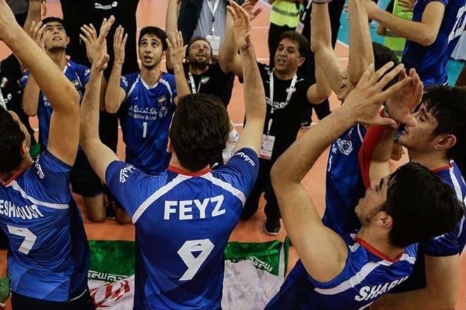 فاز منتخب إيران في المباراة النهائية على إيطاليا فاز منتخب إيران في المباراة النهائية على إيطاليا