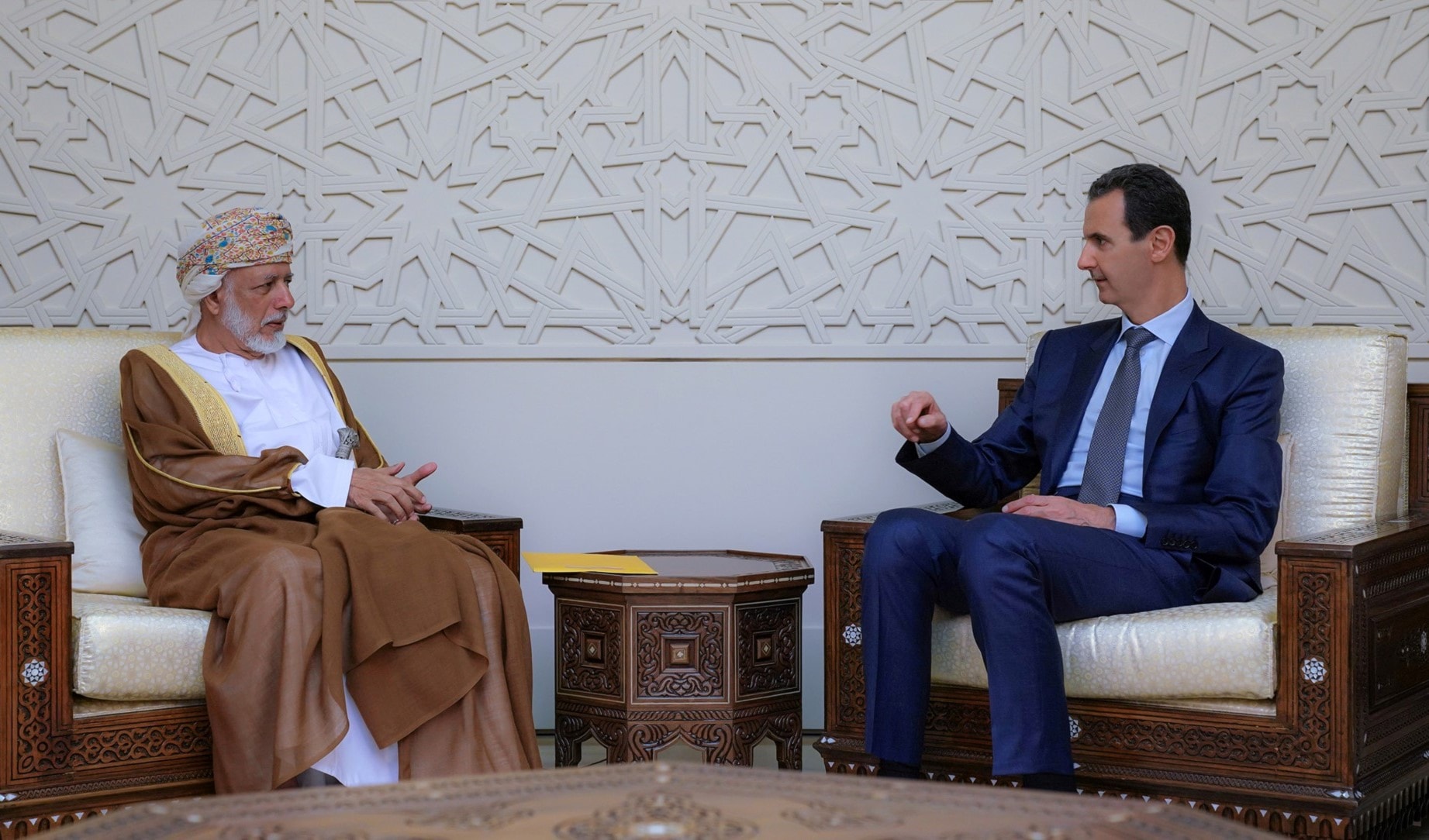 الزيارة هي الثانية لبن علوي منذ اندلاع الأزمة السورية الزيارة هي الثانية لبن علوي منذ اندلاع الأزمة السورية