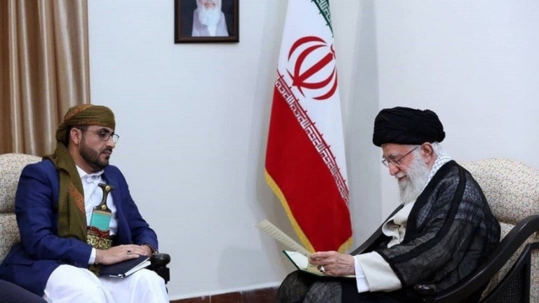 المرشد الإيراني يتهم السعودية والإمارات بالسعي لتقسيم اليمن المرشد الإيراني يتهم السعودية والإمارات بالسعي لتقسيم اليمن