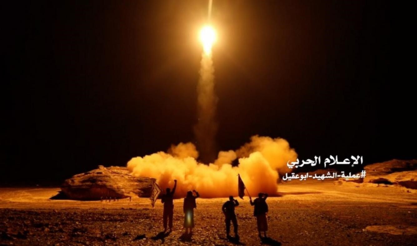 تقرير إماراتي ينتقد رد الفعل السعودي على هجمات الطائرات المسيّرة اليمنية ويقر بوقوع 155 هجوماً لها تقرير إماراتي ينتقد رد الفعل السعودي على هجمات الطائرات المسيّرة اليمنية ويقر بوقوع 155 هجوماً لها