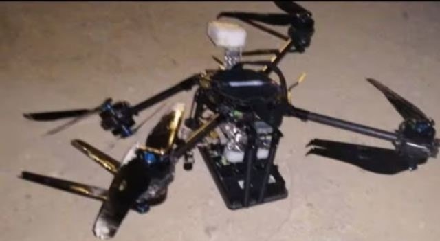استخدمت إسرائيل طائرتين بدون طيار تجاريتين من انتاج شركة "DJI" تم تعديلهما خصيصاً من اجل هذه العملية استخدمت إسرائيل طائرتين بدون طيار تجاريتين من انتاج شركة "DJI" تم تعديلهما خصيصاً من اجل هذه العملية