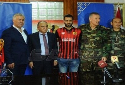 توِّج محمد الواكد هدّافاً لدوري كرة القدم السوري في الموسم الماضي توِّج محمد الواكد هدّافاً لدوري كرة القدم السوري في الموسم الماضي