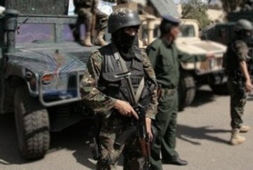 مصادر يمنية للميادين: الأجهزة الأمنية تكشف الخلية التي تقف وراء اغتيال ابراهيم الحوثي مصادر يمنية للميادين: الأجهزة الأمنية تكشف الخلية التي تقف وراء اغتيال ابراهيم الحوثي