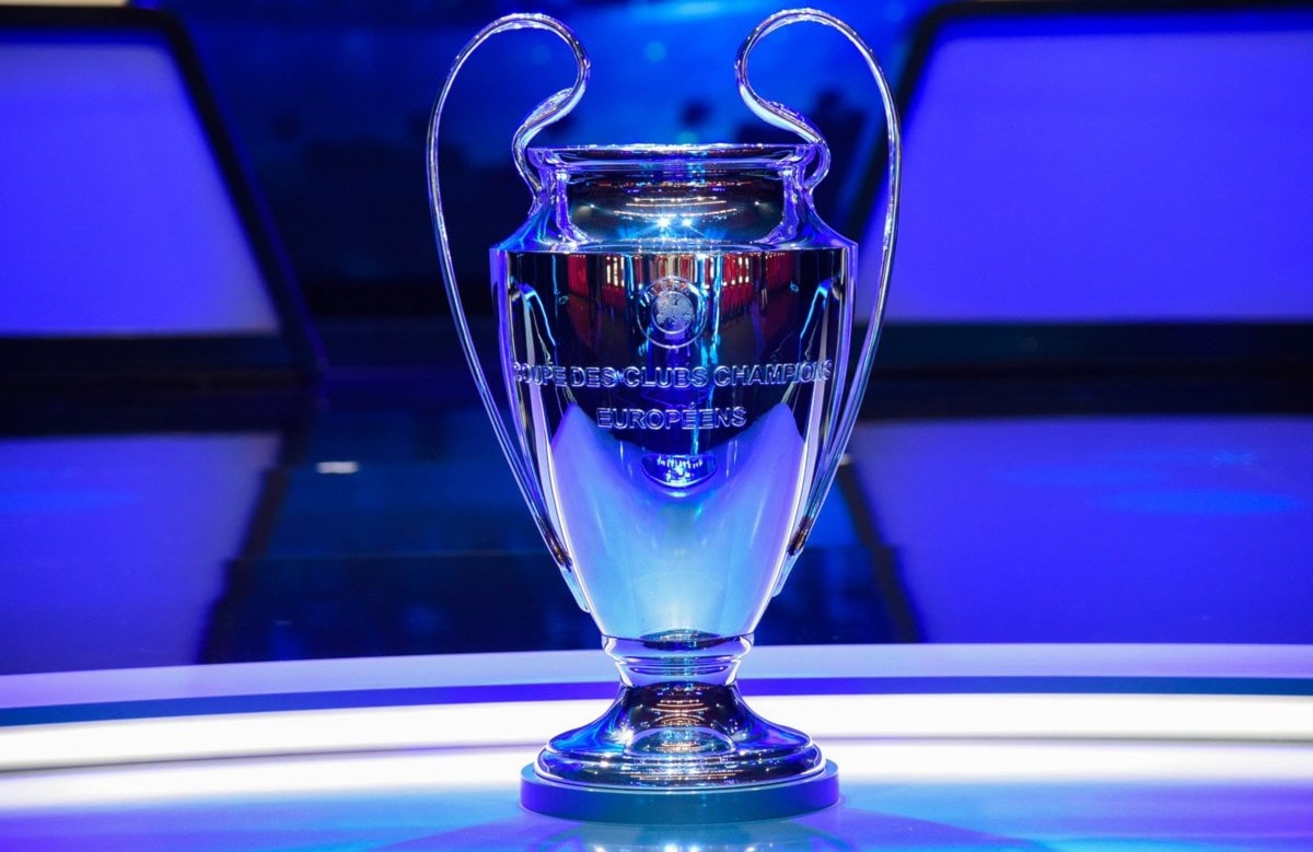 تبرز اليوم مباراتا بوروسيا دورتموند أمام برشلونة ونابولي أمام ليفربول تبرز اليوم مباراتا بوروسيا دورتموند أمام برشلونة ونابولي أمام ليفربول