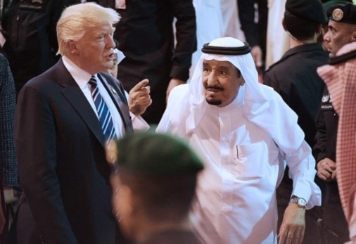 واشنطن بوست: مليارات أنفقتها السعودية على الأسلحة الأميركية لم تحمي المواقع النفطية واشنطن بوست: مليارات أنفقتها السعودية على الأسلحة الأميركية لم تحمي المواقع النفطية