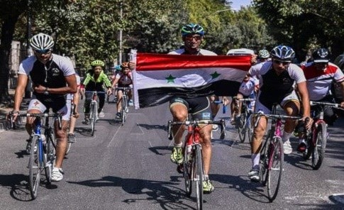 رفع الرياضيون المشاركون شعار “الجولان لنا وسيبقى سورياً” رفع الرياضيون المشاركون شعار “الجولان لنا وسيبقى سورياً”