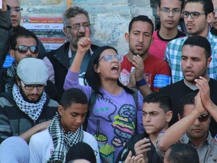 السلطات المصرية تعتقل الناشطة ماهينور المصري السلطات المصرية تعتقل الناشطة ماهينور المصري