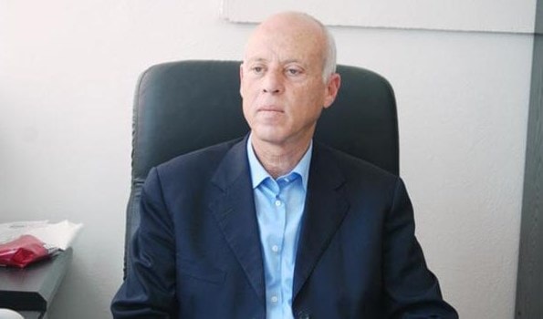 المرشح قيس سعيّد يبقى في مقدمة المرشحين المحبوبين عند التونسيين المرشح قيس سعيّد يبقى في مقدمة المرشحين المحبوبين عند التونسيين