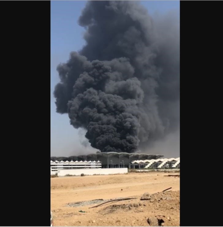 حريق في محطة قطار الحرمين في مدينة جدة السعودية حريق في محطة قطار الحرمين في مدينة جدة السعودية