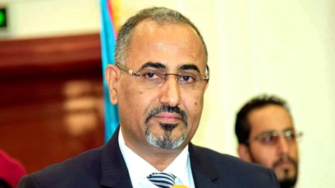 رئيس المجلس الانتقالي في اليمن يصل جدة لبدء لقاءات مع الجانب السعودي رئيس المجلس الانتقالي في اليمن يصل جدة لبدء لقاءات مع الجانب السعودي