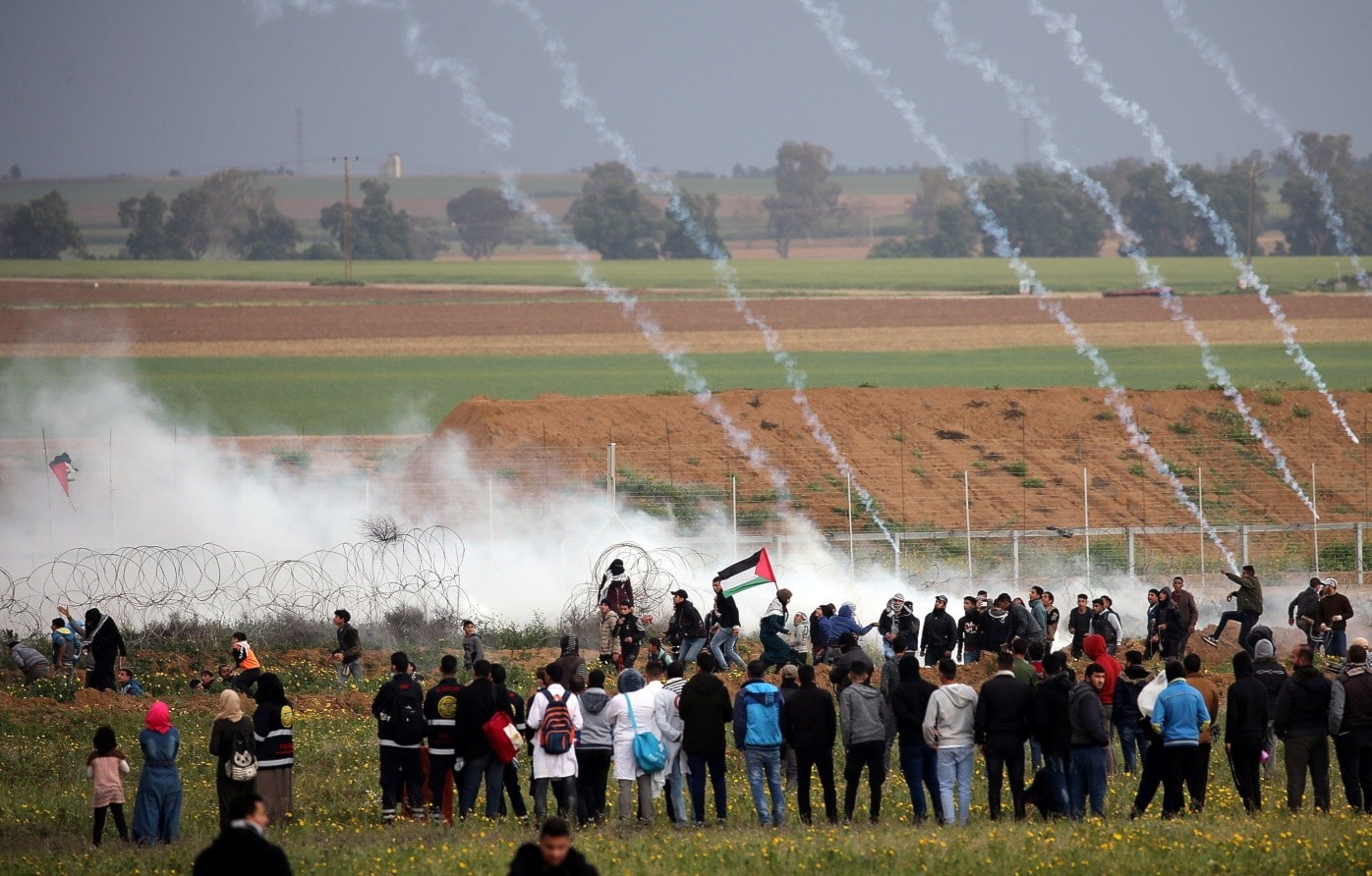 شهيدان و23 جريحاً فلسطينياً في جمعة "حماية الجبهة الداخلية" شهيدان و23 جريحاً فلسطينياً في جمعة "حماية الجبهة الداخلية"