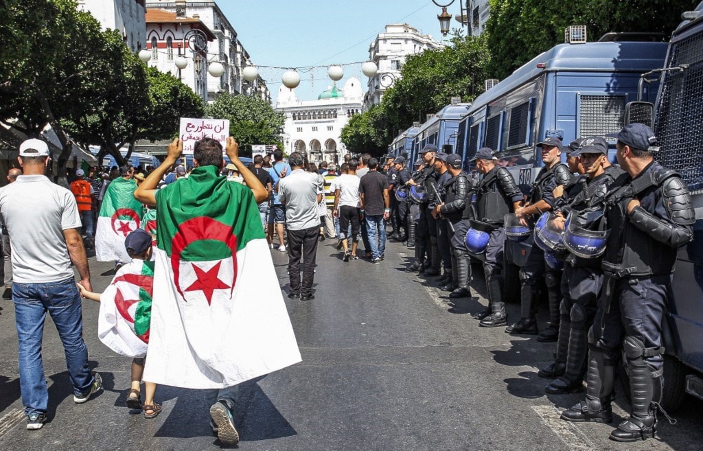 من مظاهرات يوم الجمعة 6 سبتمبر 2019 في الجزائر / أ.ف.ب من مظاهرات يوم الجمعة 6 سبتمبر 2019 في الجزائر / أ.ف.ب