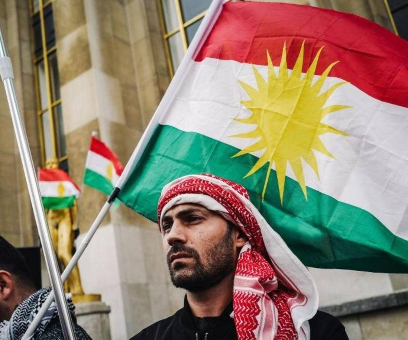 كرد العراق بين ثورتي العشرين كرد العراق بين ثورتي العشرين